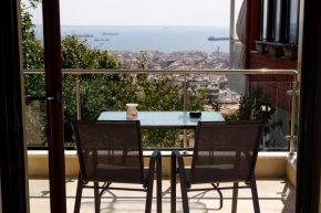 Charming Apartment with Gorgeous View & Private Parking